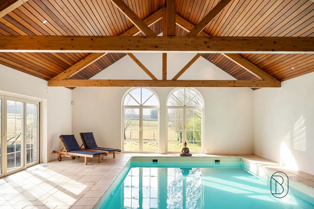 Pool - Luxury House with Pool in Sainte-Ode Tillet