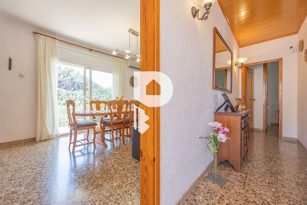 Dining Room - Chalet with Pool and Terrace in Corbera de Llobregat
