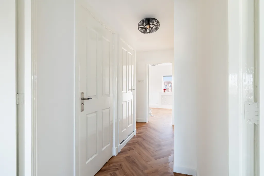 Appartement 6 pièces à Den Haag
