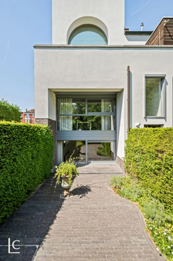 Välivaade - Multi-Functional House with Pool in Gent
