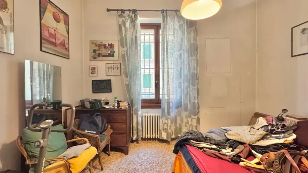 Chambres - Period Apartment with Balcony in Florence