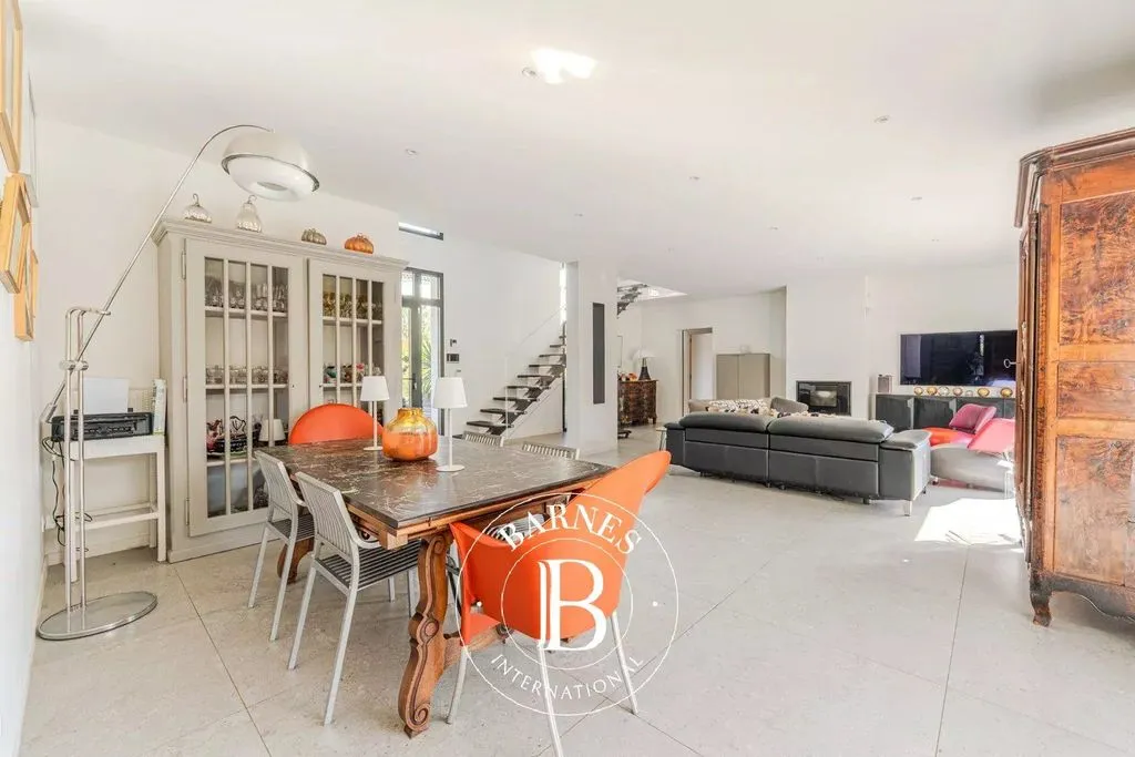 Salle à manger - Villa Contemporaine avec Piscine à Aix-en-Provence