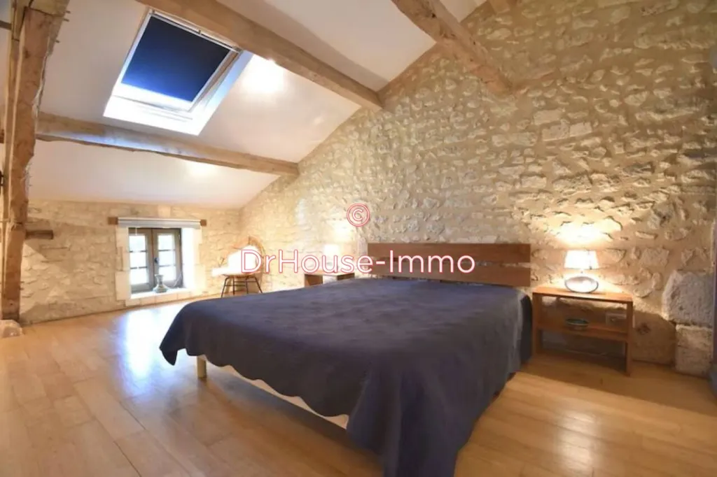 Chambres - Maison en Pierre avec Piscine à Verteillac
