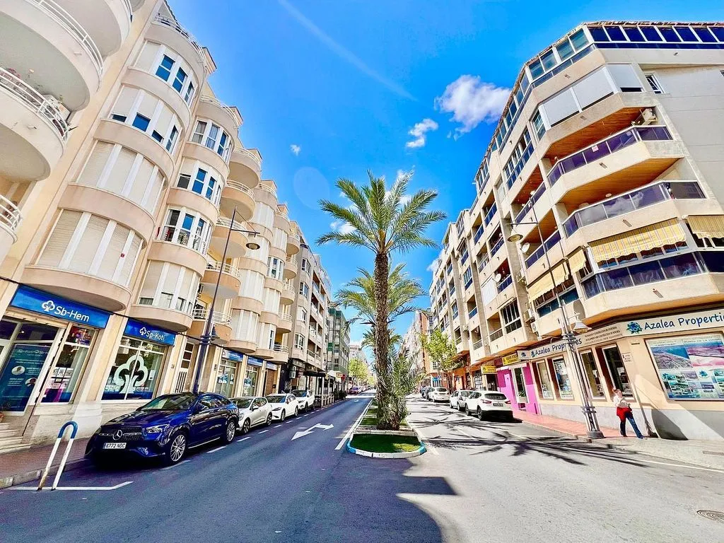 Välivaade - Apartment with Balcony and Garage in Torrevieja