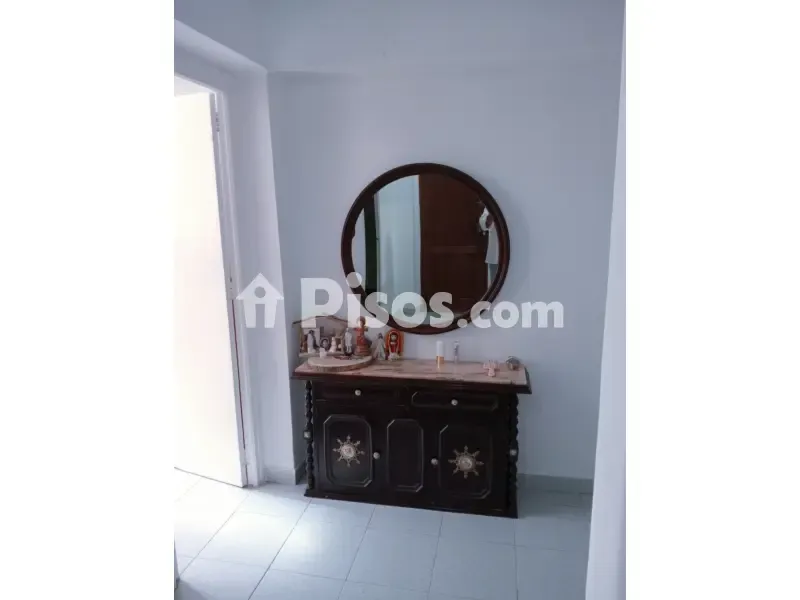 Salles de bain - Apartment with Tenant in Manises, Valencia