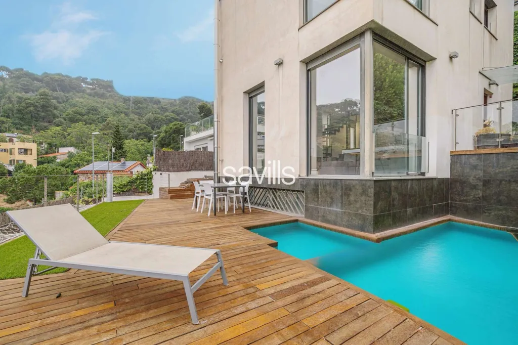 Piscina - Detached House with Pool in Vallvidrera