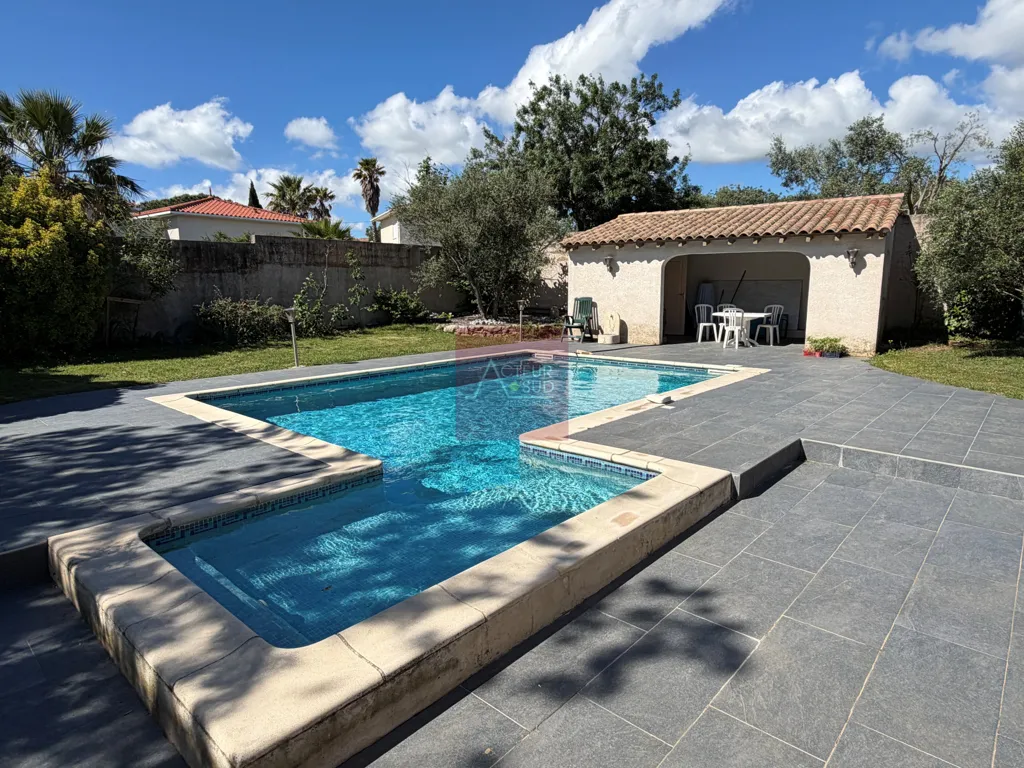 Bassein - House with Pool in Villeneuve-lès-Maguelone