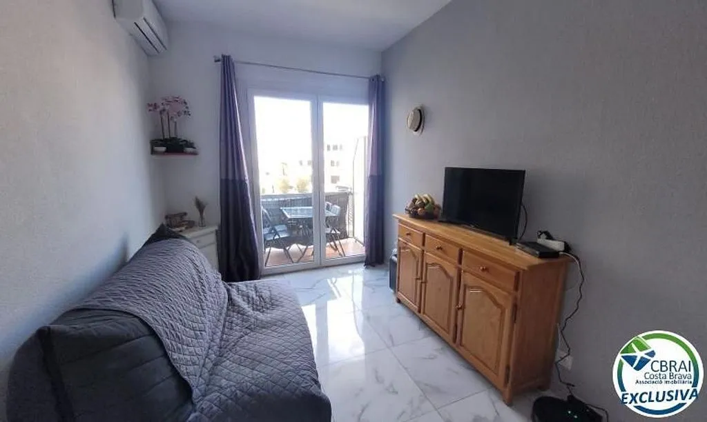 Living Room - 1-Bed Flat with Terrace in Poblat Típicgregal