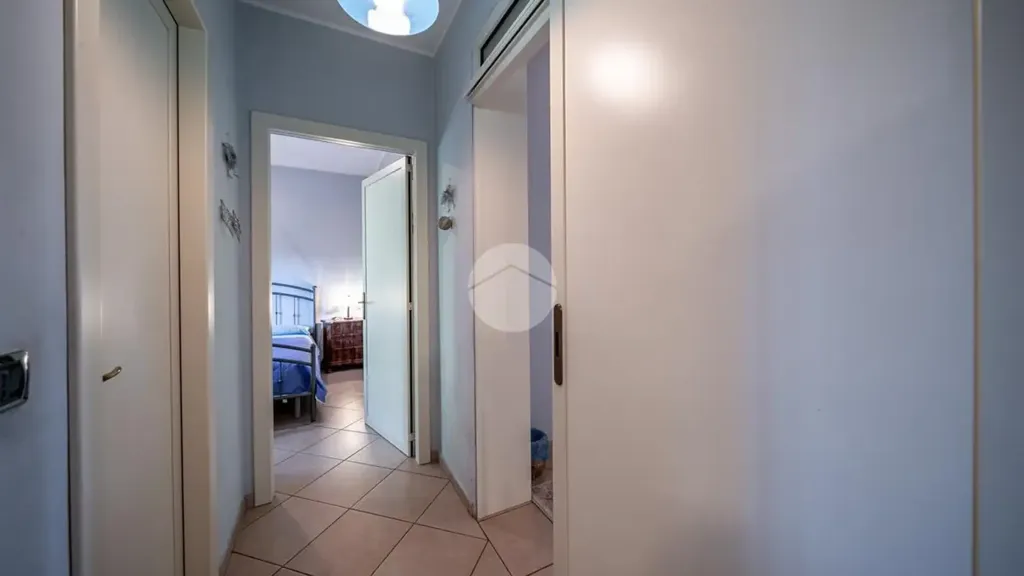 Esik - Villa with Pool near Parma