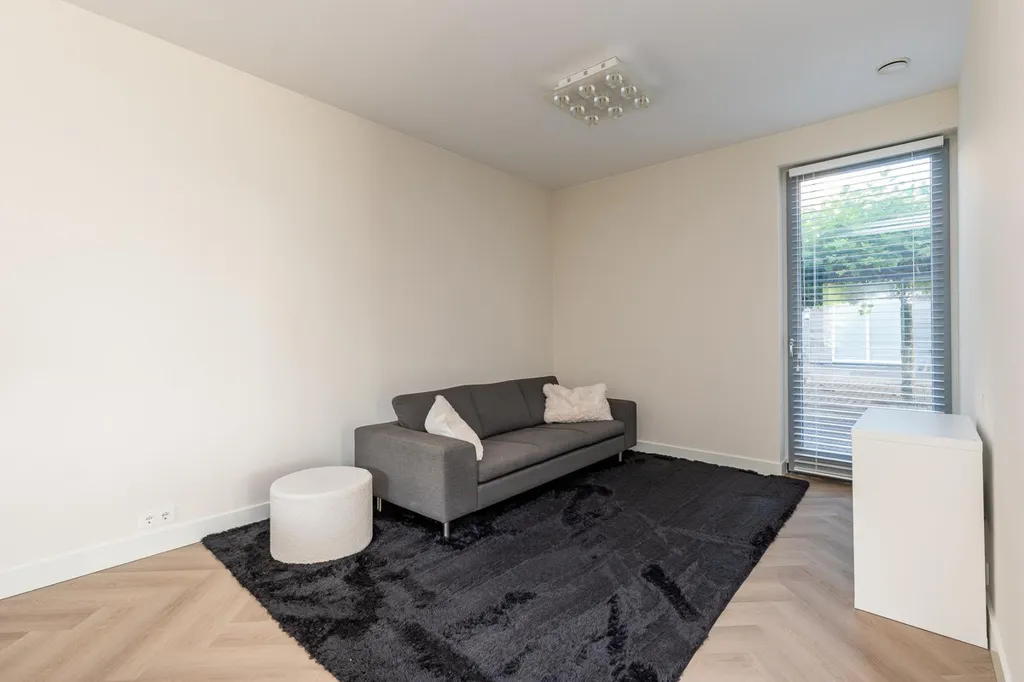 Elutuba - High-Quality Villa with Dachterras in Overgooi