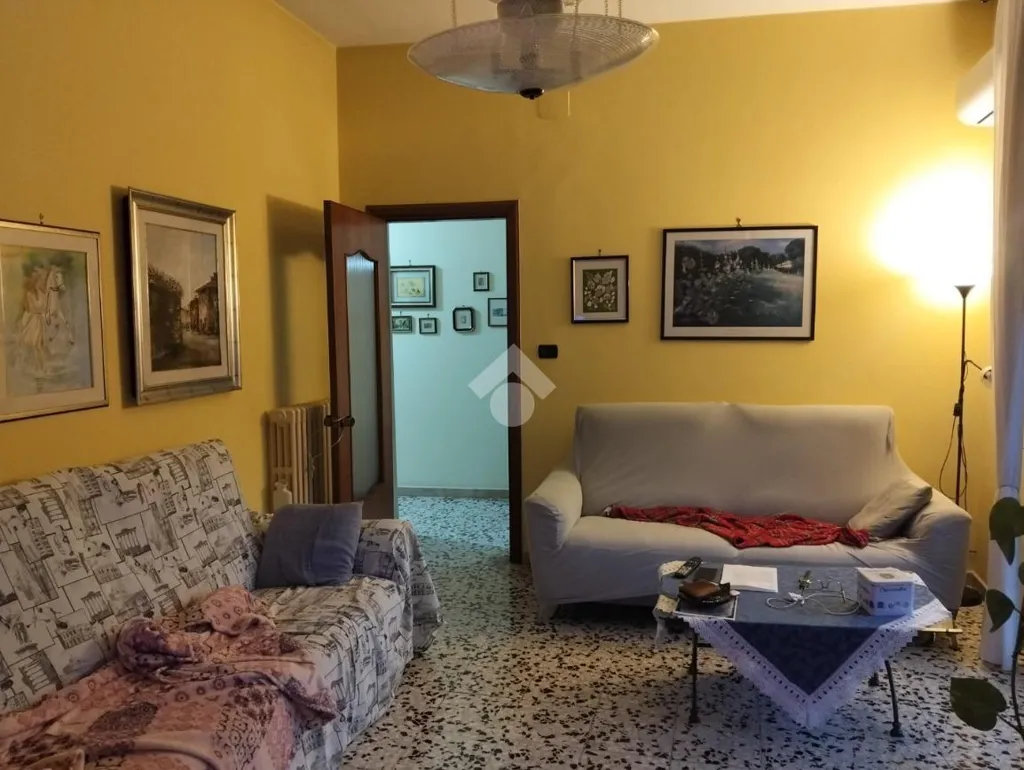 Elutuba - Apartment with Balcony in Avellino