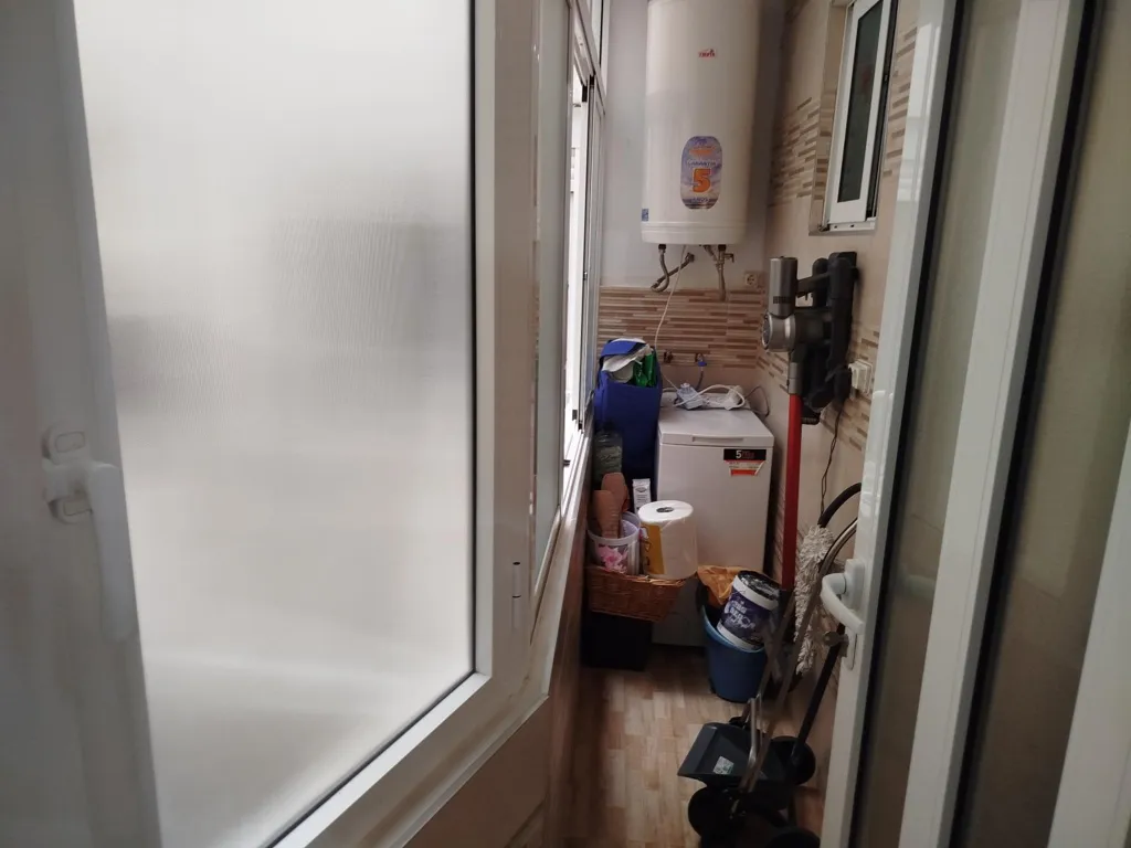 Pesuköök - Refurbished Flat with Fitted Kitchen in Carolinas