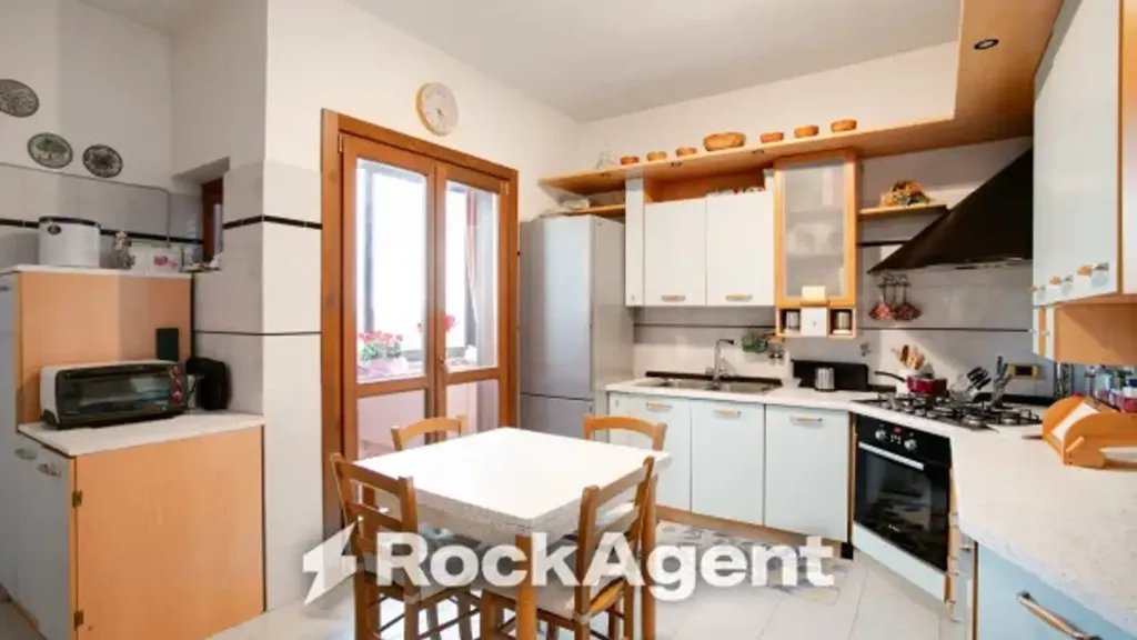 Cuisine - Panoramic Penthouse in Rome
