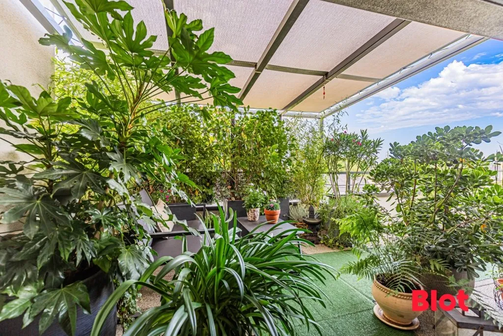 Terrazza - Contemporary Flat with Terrace in Saint-Herblain Bourg
