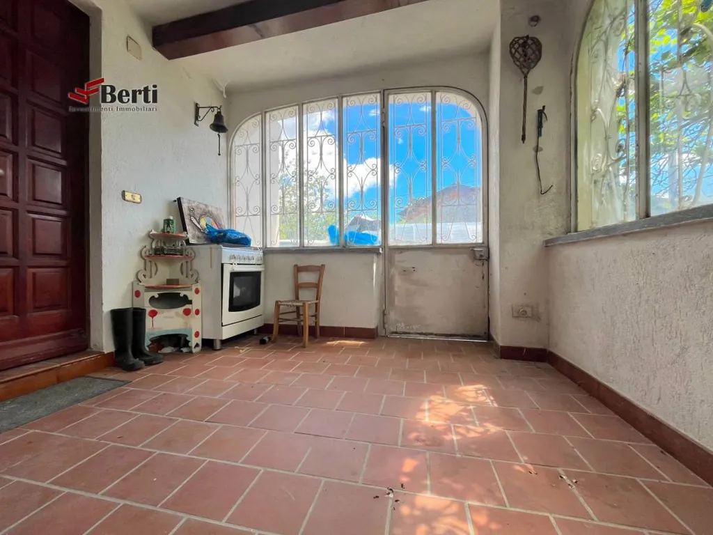 Terrazza - Semi-Detached House with Garden in Viola