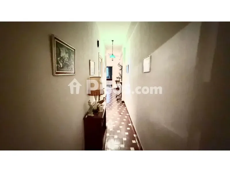 Entrée - Stately Apartment with Cathedral Views in Palencia