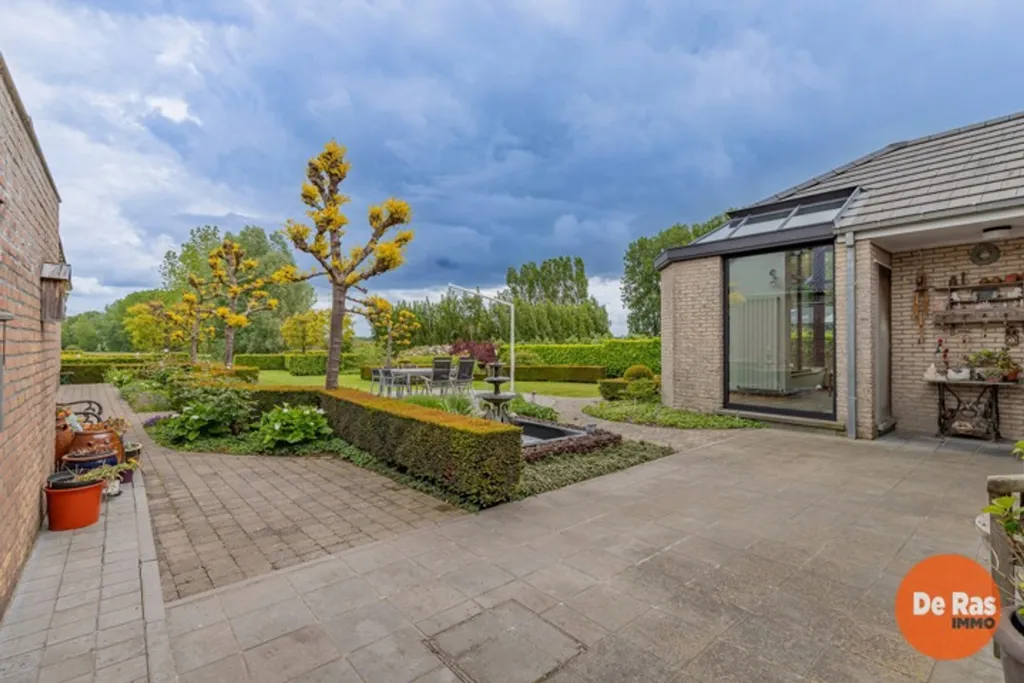 Aed - Open Plan House with Garden in Aaigem