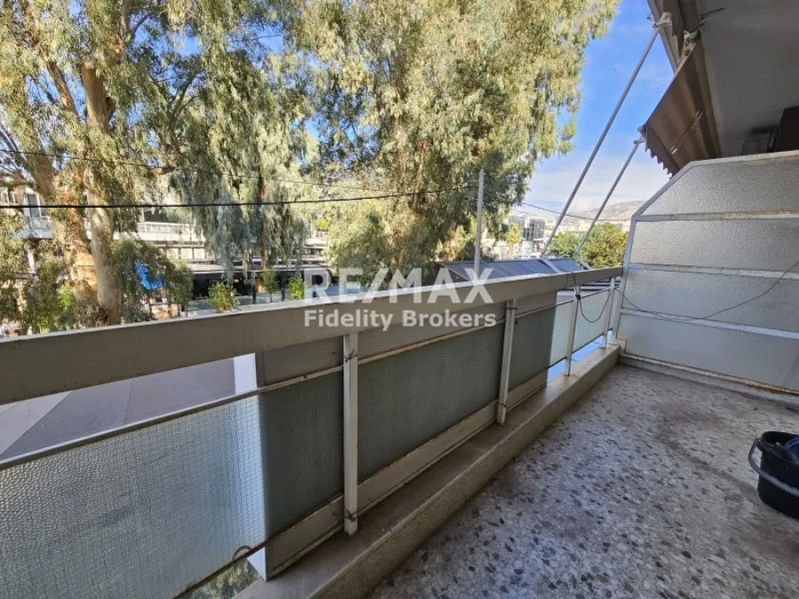 Rõdu - Apartment with Sea View in Glyfada Centre