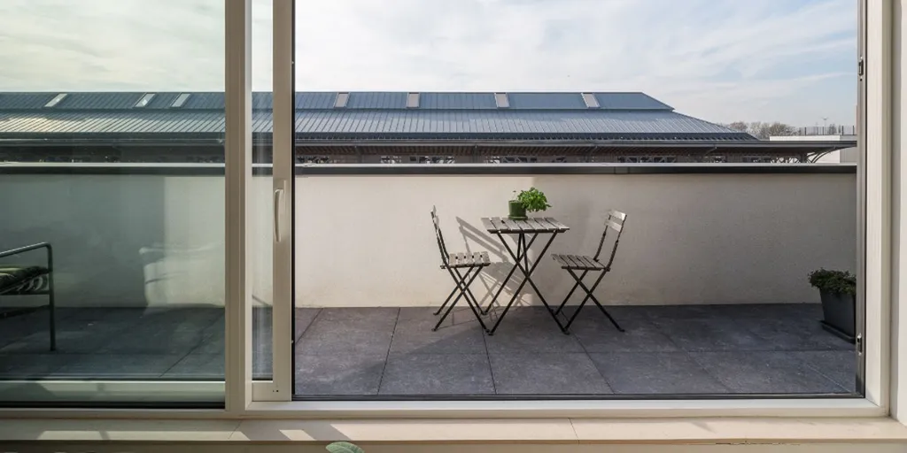 balcony