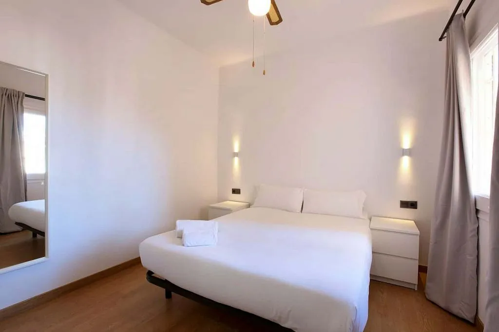 Magamistoad - Furnished Apartment with Central Heating in El Camp de l'Arpa del Clot