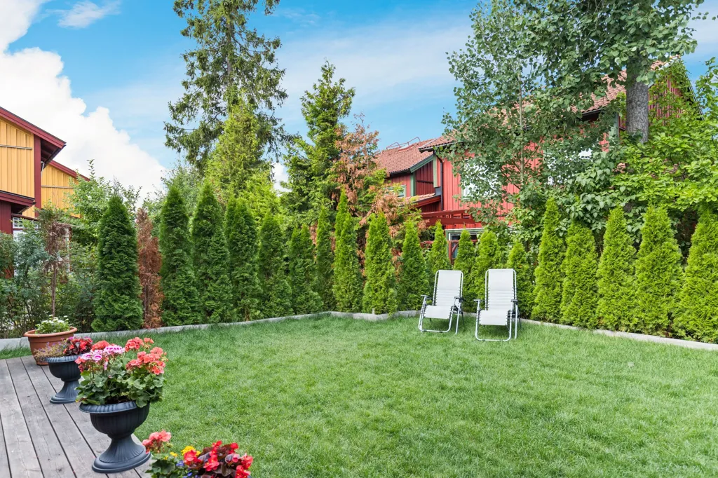 Jardin - Chalet with Corner Plot in Herrhagen