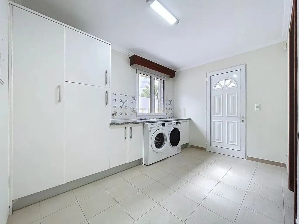 Buanderie - Villa with Beach Access in Livramento