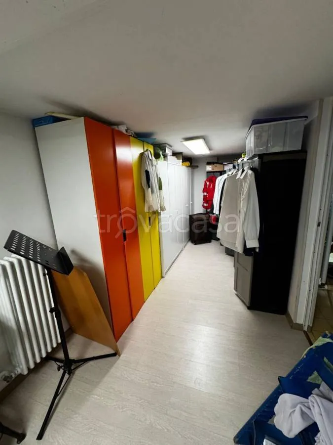 Pièces - Rear-Access Villa with Garden in Torino