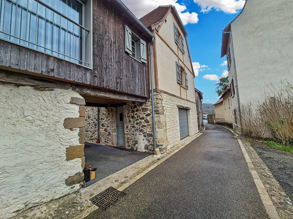 Extérieur - Maison 2 Chambres avec Garage au Bord de la Dordogne à Beaulieu-sur-Dordogne