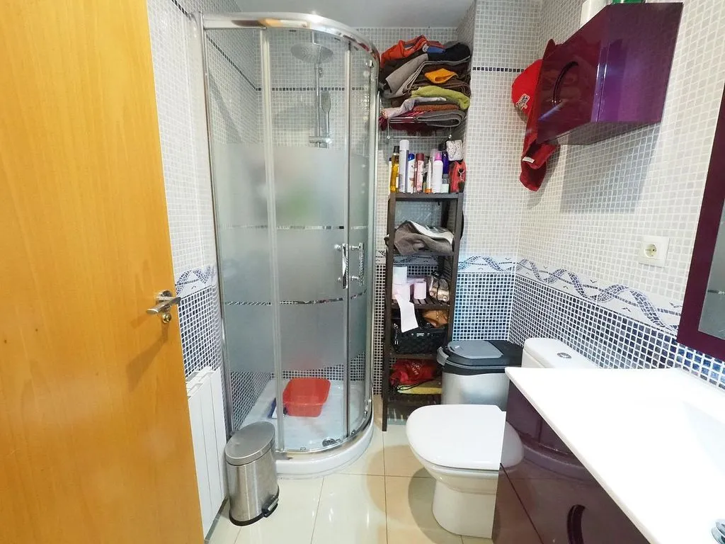 Bathrooms - Duplex with Balcony in Ca n'Oriol
