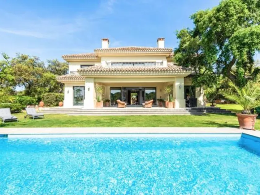 Piscina - Newly Built Villa with Pool in Sotogrande Alto