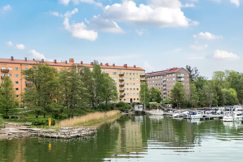 Apartment with Sea Views in Töölö