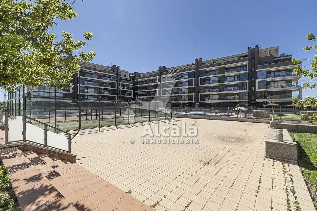 Aed - Apartment with Pool in El Olivar, Alcalá de Henares