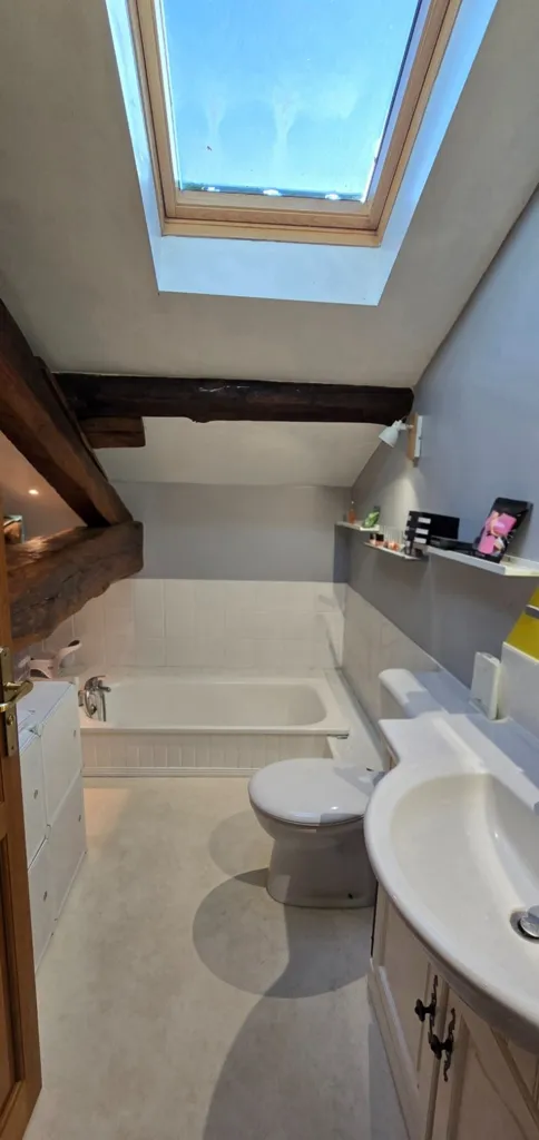 Vannitoad - Renovated House with Pool in Le Buis