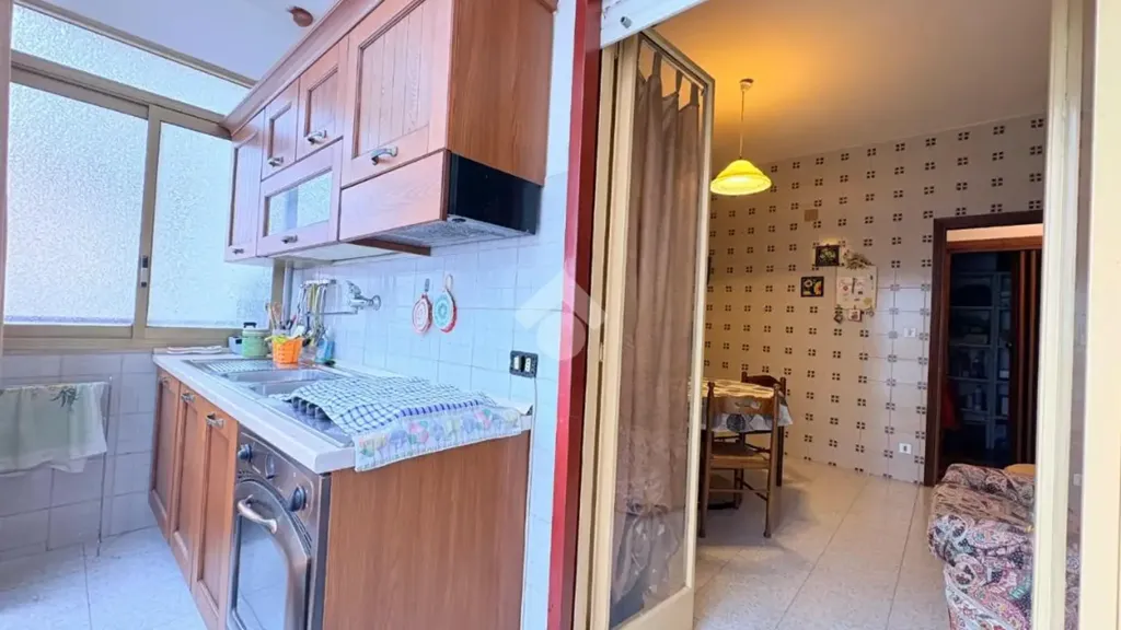 Cuisine - 4-Bedroom Apartment with Balcony in Palermo