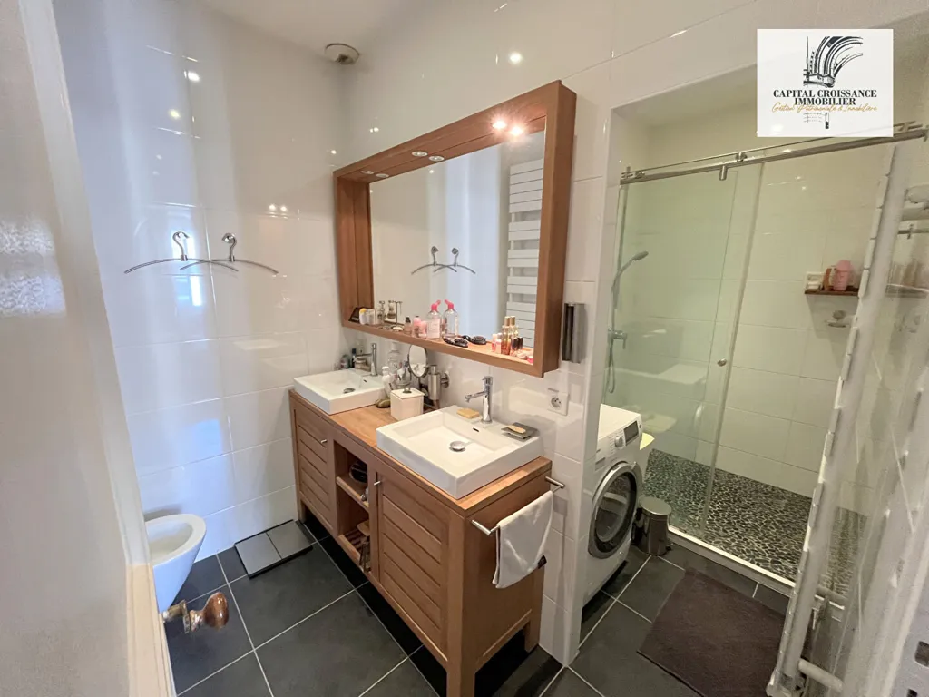 Salles de bain - Appartement avec terrasse sur Jardin Public à Bordeaux