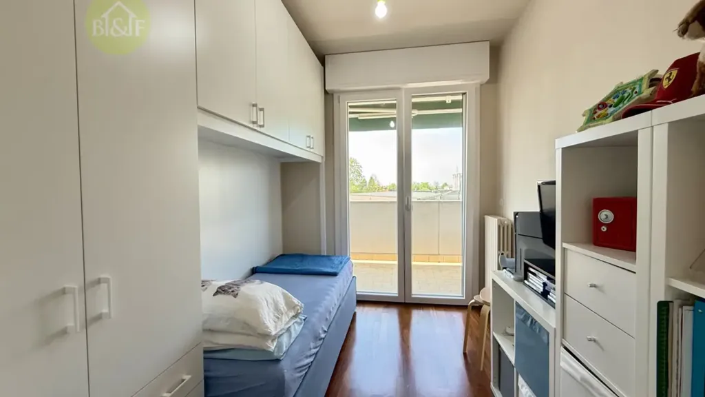 Chambres - Fully Rented Apartment with Terraces in Legnago