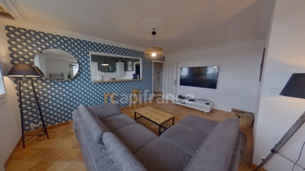 Elutuba - Bright 3-Bedroom Apartment with Balcony in Quimper