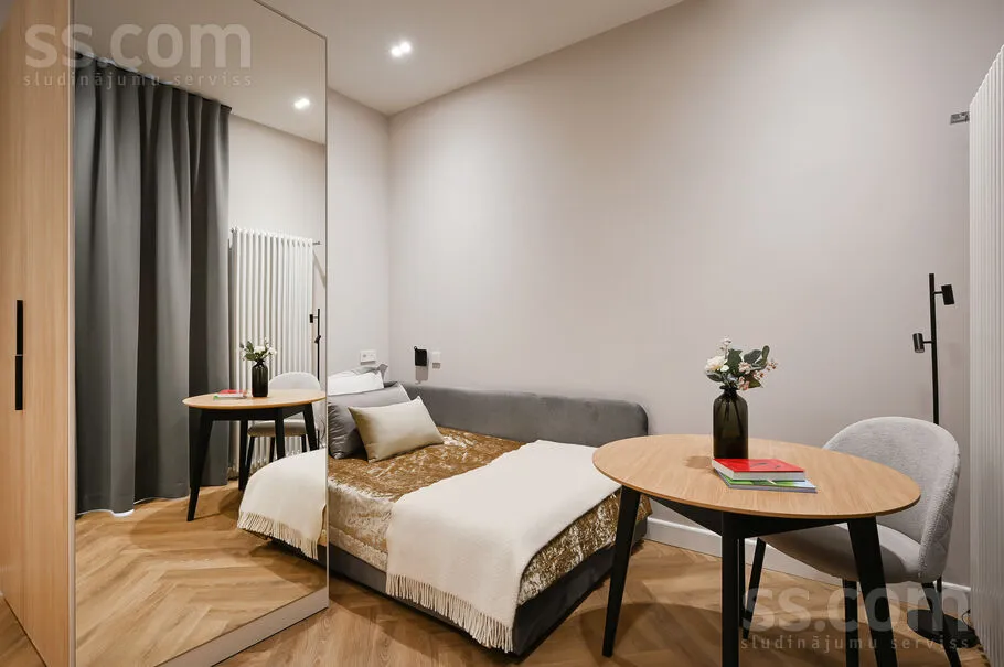 Chambres - Modern Studio with Co-working in Riga Centre