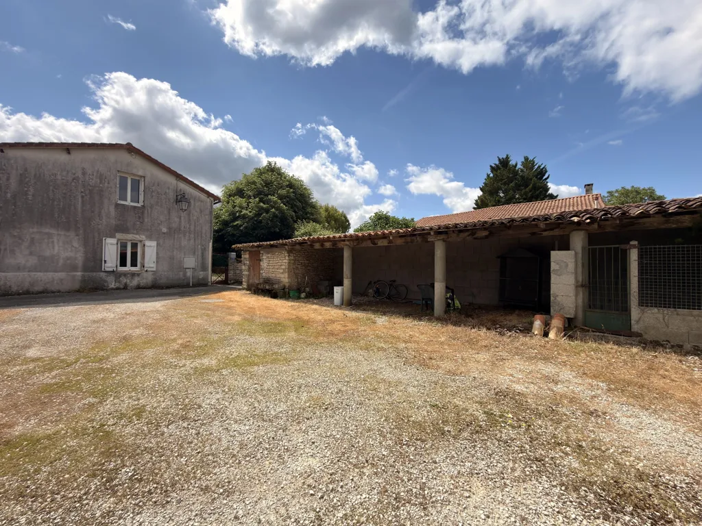Garden - Charming Village House with Barn near Ruffec