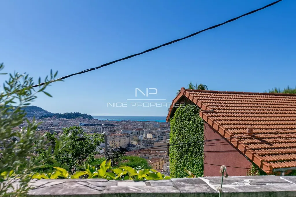 Extérieur - Maison de Luxe avec Piscine à Nice, Centre-Ville