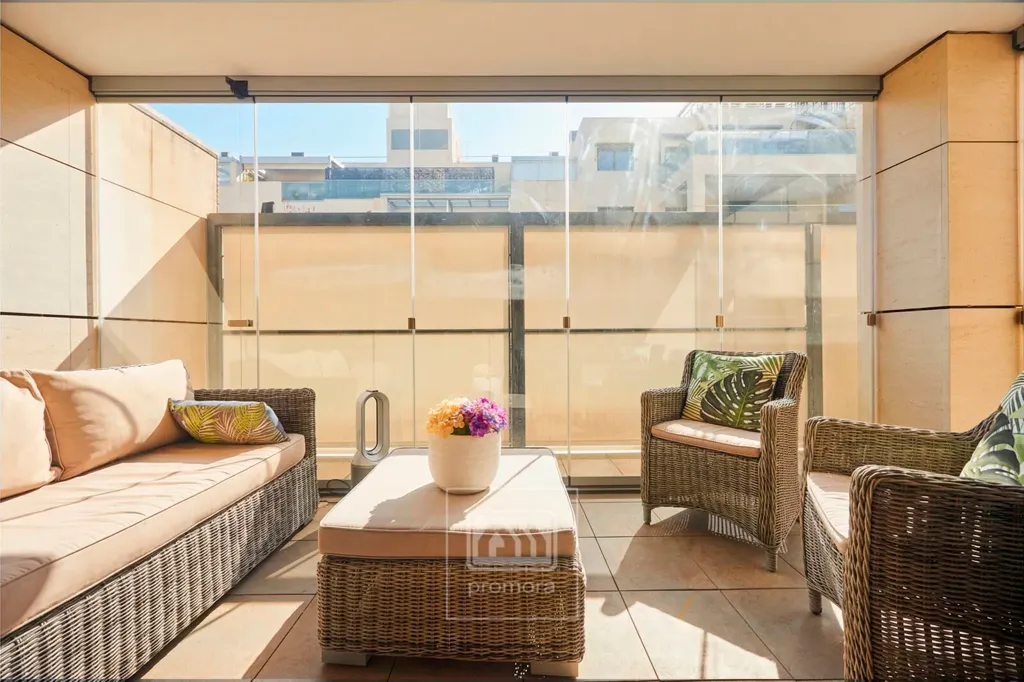 Terrasse - Luxury Apartment with Two Terraces in Montecarmelo