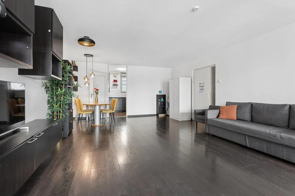 Séjour - 3-Bedroom Gallery Flat with Balcony in Almere Centre