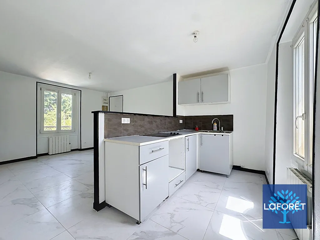 Cucina - Charming Flat in Historic Building, Chilly-Mazarin