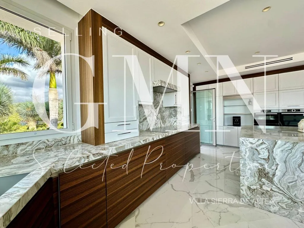 Kitchen - Luxury Villa with Sea View in Altea