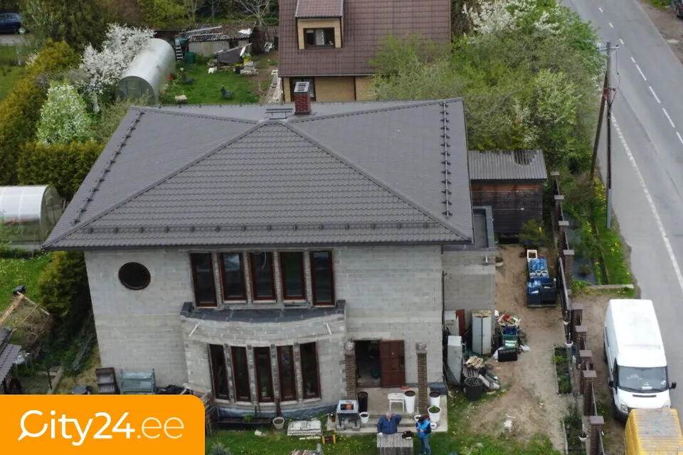 Vista aerea - Semi-Constructed House with Strong Construction in Quiet Area