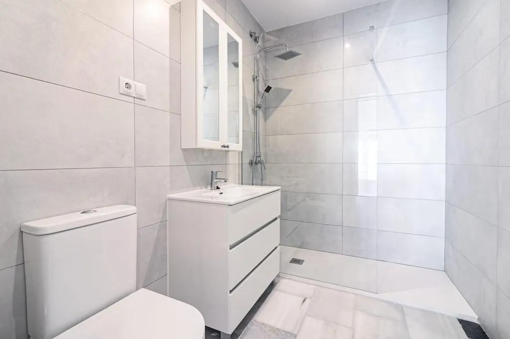 Bagni - Renovated Villa with Pool in Benalmádena Costa