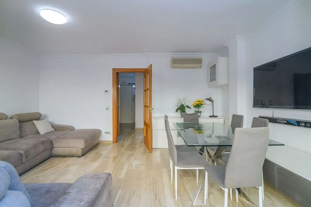 Séjour - Chalet with Pool and Terrace in Bellamar