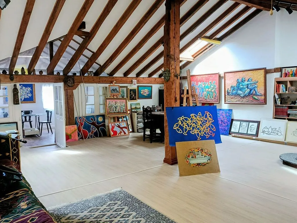Elutuba - Loft-style Apartment with High Ceilings in Santoña Centre