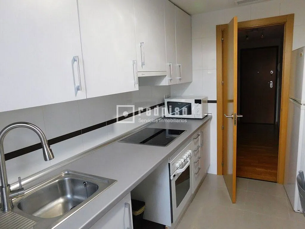 Köök - Apartment with Terrace and Pool in Butarque