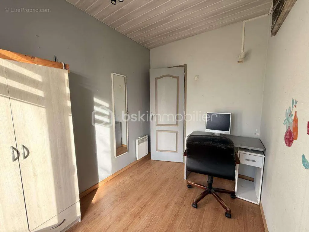 Studio - Charming Stone House with Garden in Quiet Area